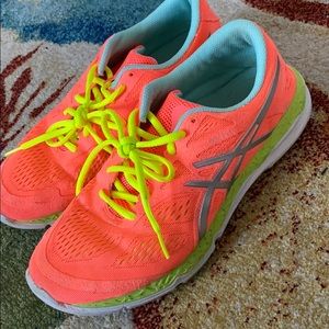 Women’s ASIC running shoe